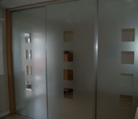 Frosted mirror sliding doors